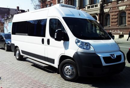 Дмитрий:  Микроавтобус, пассажирские перевозки, аренда