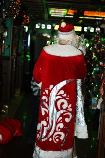 Петр:  Дед Мороз и Снегурочка на дом в Самаре