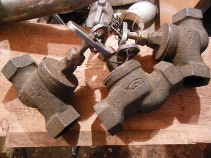 Кран вентиль чугунный ду25. Вентиль 15кч18п ду15 ру16 муфтовый. Клапан запорный 15кч16п1 dn 32 pn 25. Клапан (вентиль) 15кч16п1. Вентиль 15 кч19п ду 40.