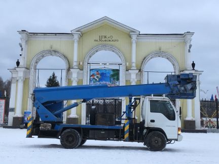 Недорого аренда автовышки:  Аренда автовышек в Екатеринбурге 15-22 метра