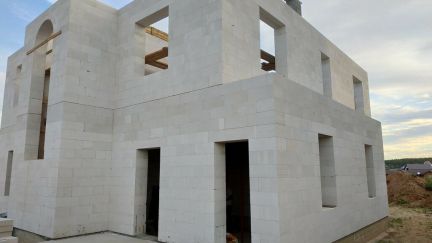 Кому построить дом в иркутске