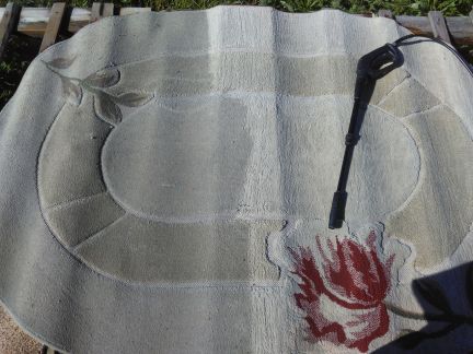 Стирка ковров чистка мебели на дому