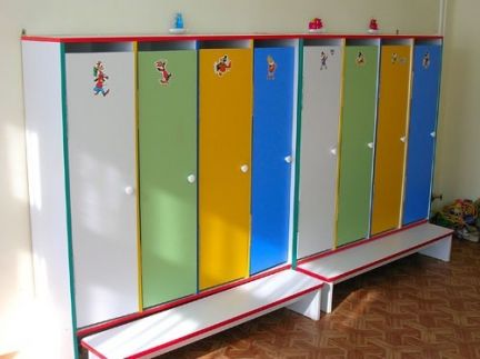  Детские шкафчики в садик