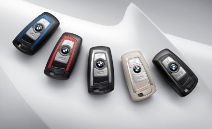 МЕГАКОНТЕНТ:  Замена батарейки в автомобильном ключе в Тамбове