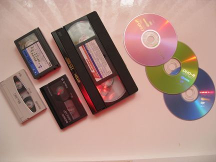 Дмитрий:  Оцифровка домашних видеокассет на DVD