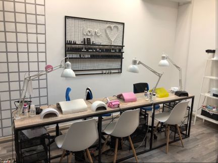 мастер маникюра улан удэ. маникюр улан удэ фото. екатерина ногти улан удэ. неаккуратный маникюр синий. мастер маникюра улан удэ.