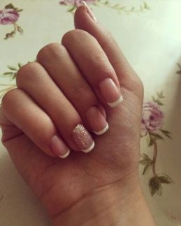 Марина Назарова:  Маникюр, наращивание ногтей