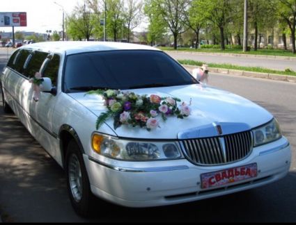 Ольга:  Прокат Аренда авто на свадьбу лимузин