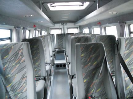 Рустем:  Iveco Аренда микроавтобуса 19 мест