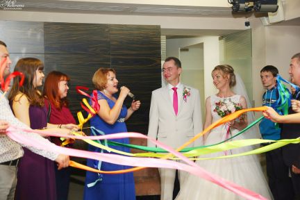 Арт  и Шоу:  Тамада в Екатеринбурге ведущая на свадьбу