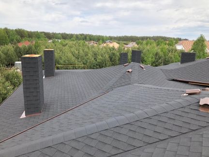 ремонт кровли. кровли набережные челны. окно в кровле наб челны. крыша набережные челны. завод отличная кровля набережные челны.