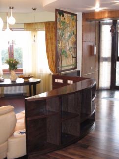 Оксана:  Изготовление мебели из массива и реставрация