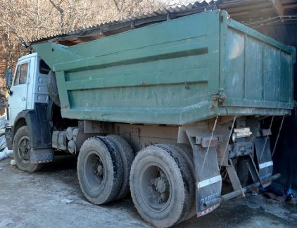 Валентин:  Вывоз мусора на Камазе
