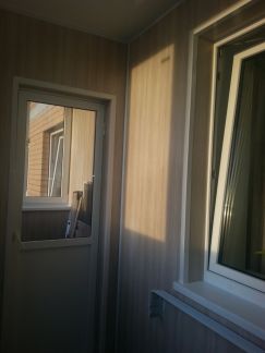Обшивка балконов / остекление балконов / услуги мытищи.