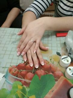 Оля:  Наращивание ногтей