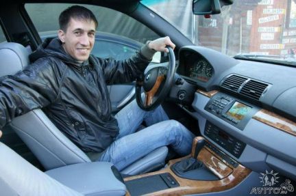 Александр:  Подбор и продажа автомобилей в Москве