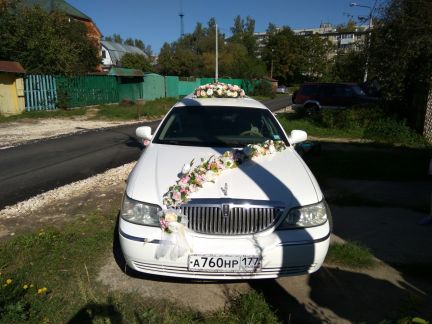 Машина орехово зуево. Свадебное авто Орехово Зуево. Свадебные фотографии с лимузинов 111 18rus. Аренда авто в Орехово Зуево. Аренда авто в Орехово Зуево на свадьбу.