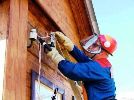 HELP:  Электрик Новосибирск Услуги вызов электрика на дом