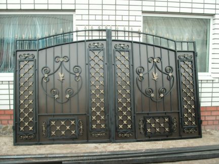 Авито ворота б у. Ворота б у. Ворота металлические б/у. Металлические ворота Борисоглебск. Железные ворота бу.