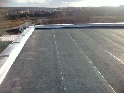 Фасадные панели альта профиль гранит. Грандлайн металлический сайдинг. Сайдинг vox sv-05,. Внешняя отделка балкона. Металлосайдинг корабельная доска гранд лайн.