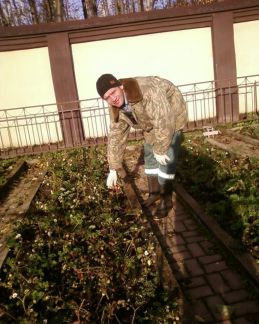 Ольга:  Садовники весной