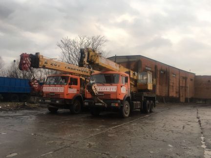Геннадий:  Аренда услуги автокрана 25 32 тонны