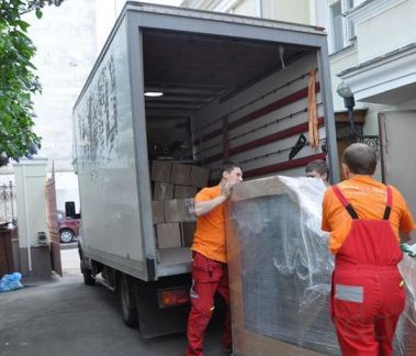 Федор:  Грузоперевозки, переезды, грузчики
