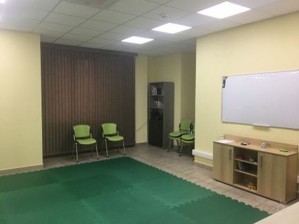 Виталийd:  Тренинг - зал для семинаров, мастер-классов,40 м²