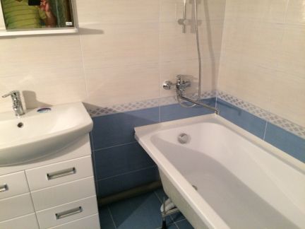 Олег:  Ремонт квартир и ванная комната под ключ