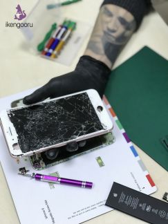 Денис:  Выездной ремонт iPhone за 19 минут