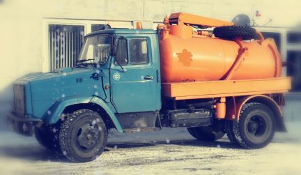 Построить туалет на даче в омске