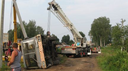 Ивановец:  Автокран 40 тонн liebherr Рыбинск
