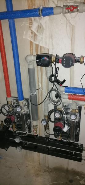 Алексей:  Монтаж систем Отопления и водо снабжения 