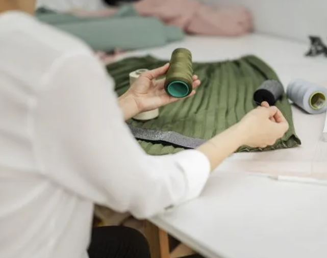 Швейная фабрика:  Пошив одежды оптом, швейная фабрика