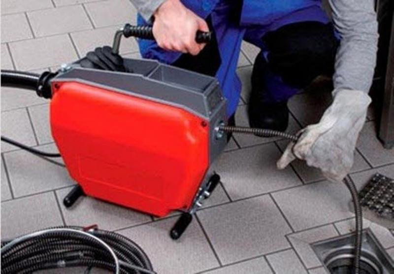 Прочистка засоров труб канализации, промывка труб