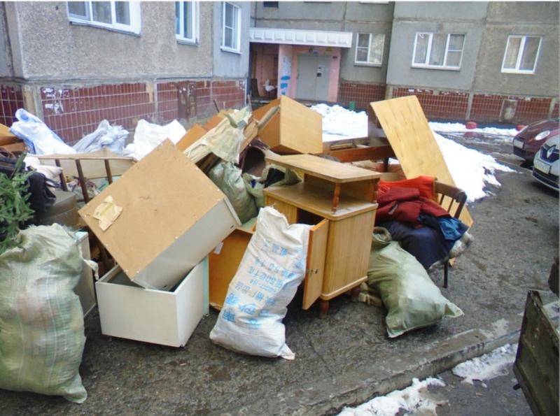 Сергей:  Вывоз мусора старой мебели