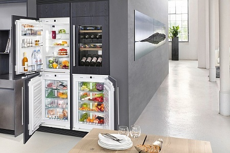 Никита:   Ремонт холодильников на дому