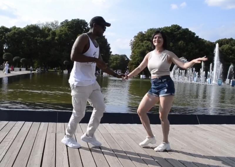 бачата для начинающих в москве. танцы в москве для начинающих. преподаватель бачаты. джуниор препод бачата. бачата для начинающих в москве.