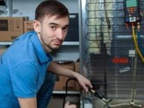 Павел:  Мастер по ремонту холодильников Пермь