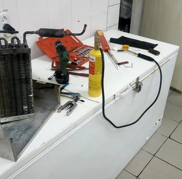 Ремонт холодильников на дому Заправка фреоном Обслуживание