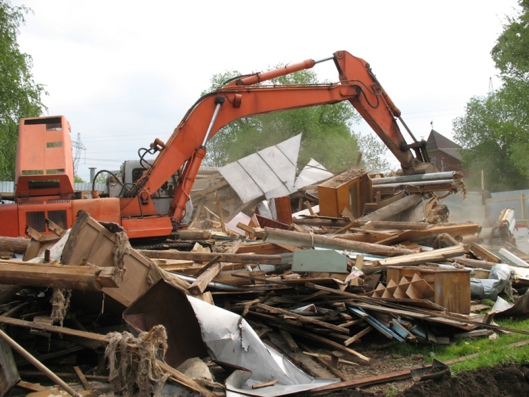 София:  Снос и демонтаж зданий