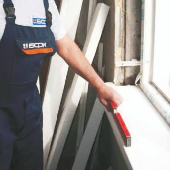 Монтаж подоконника