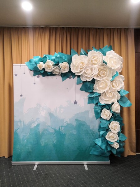 Бело - бирюзовая фото зона (Аренда. Продажа)