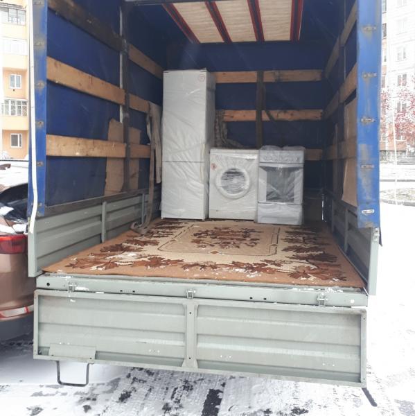 Сергей Игоревич:  Оперативная доставка нашим автотранспортом Ваших грузов  