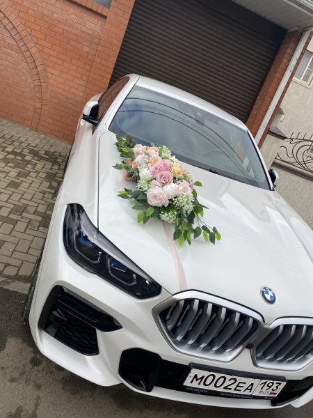 Екатерина:  Прокат свадебных украшений на авто 