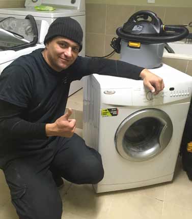 Вячеслав:  Ремонт стиральных машин, холодильников, и бытовой техники