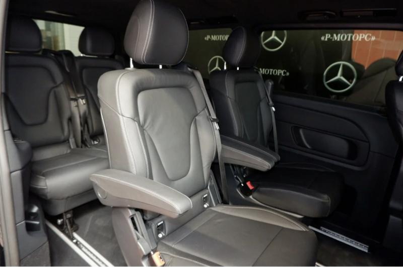 Александр:  Аренда Mercedes-Benz V-Class рестайлинг с водителем.