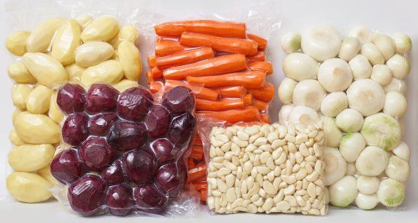 Наши овощи:  очищенные овощи  в вакууме  / картофель / лук / морковь