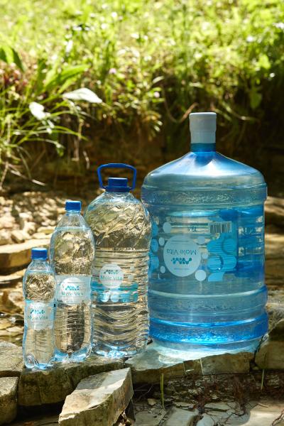Виктория:  Продается питьевая природная родниковая вода