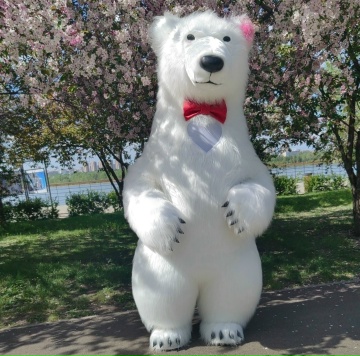 ХАРИЗМАТИЧНЫЙ Белый Мишка